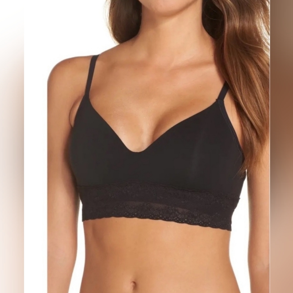 Natori Black Lace Trim Bra